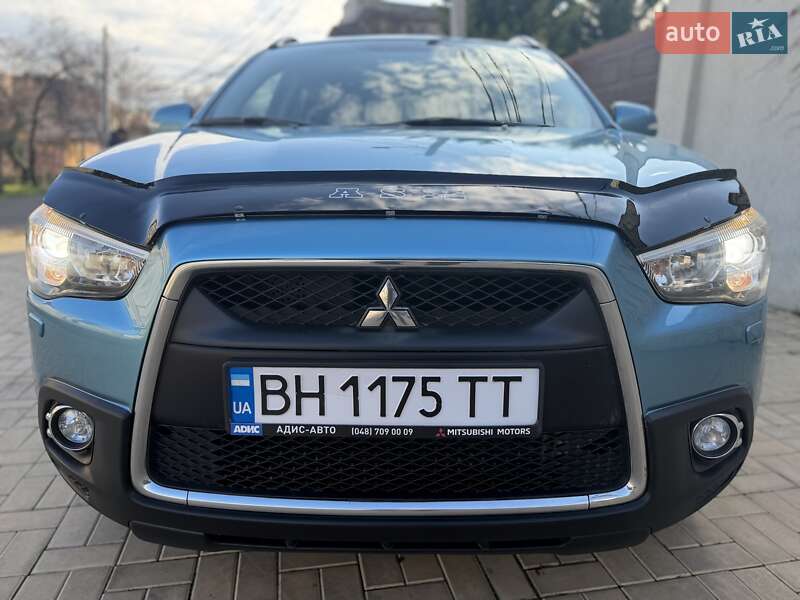 Позашляховик / Кросовер Mitsubishi ASX 2011 в Одесі