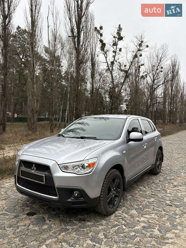 Позашляховик / Кросовер Mitsubishi ASX 2012 в Охтирці