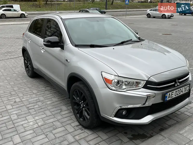 Mitsubishi ASX 2019 VIN JMBXNGA1WKU029596 фото оголошення 11 з 36