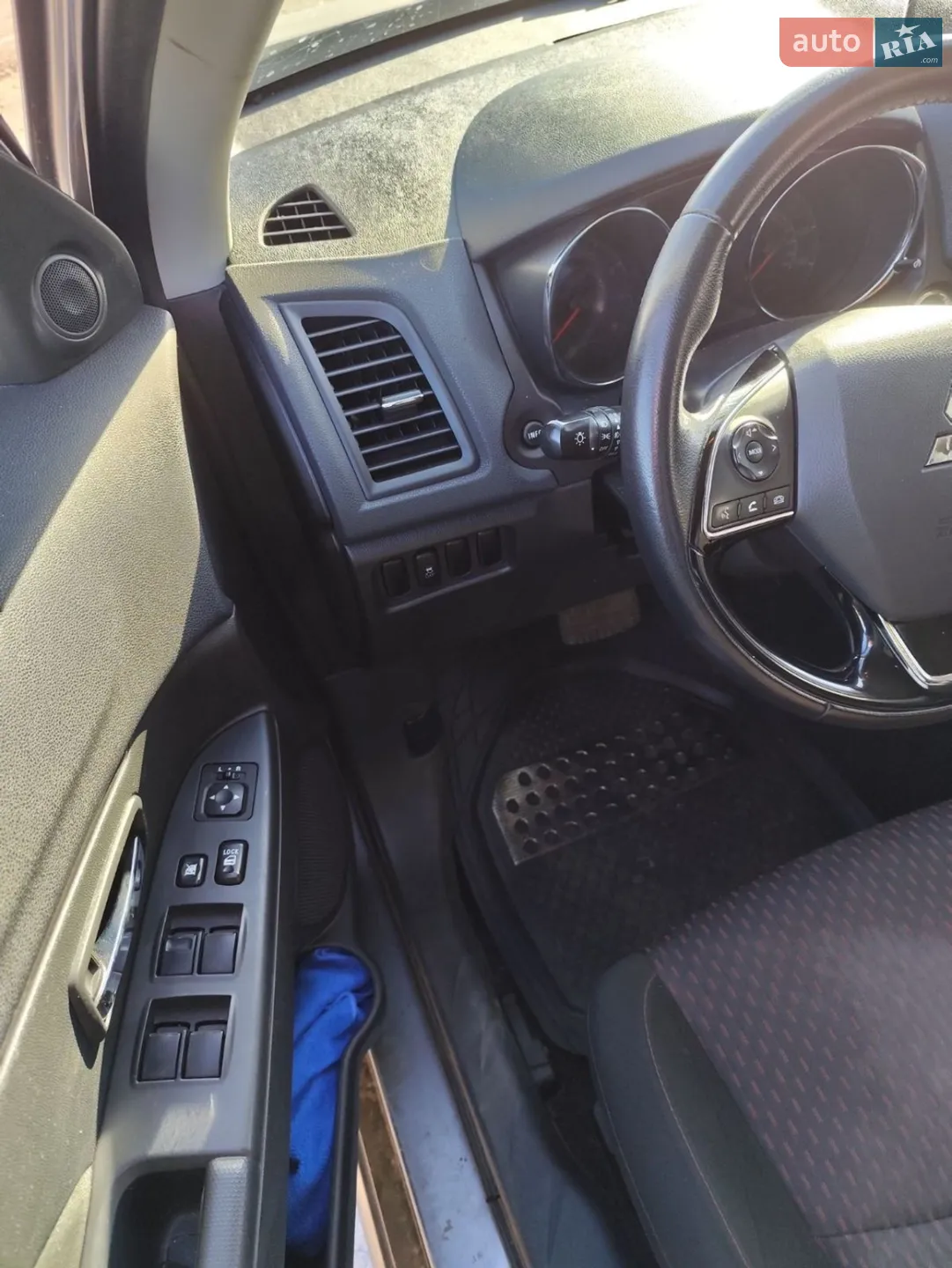 2016 Mitsubishi ASX - мініатюра 14