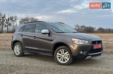 Позашляховик / Кросовер Mitsubishi ASX 2011 в Млиніві