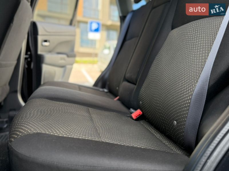 Внедорожник / Кроссовер Mitsubishi ASX 2014 в Тернополе