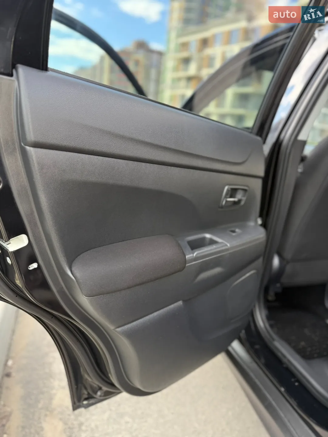 2014 Mitsubishi ASX - мініатюра 48