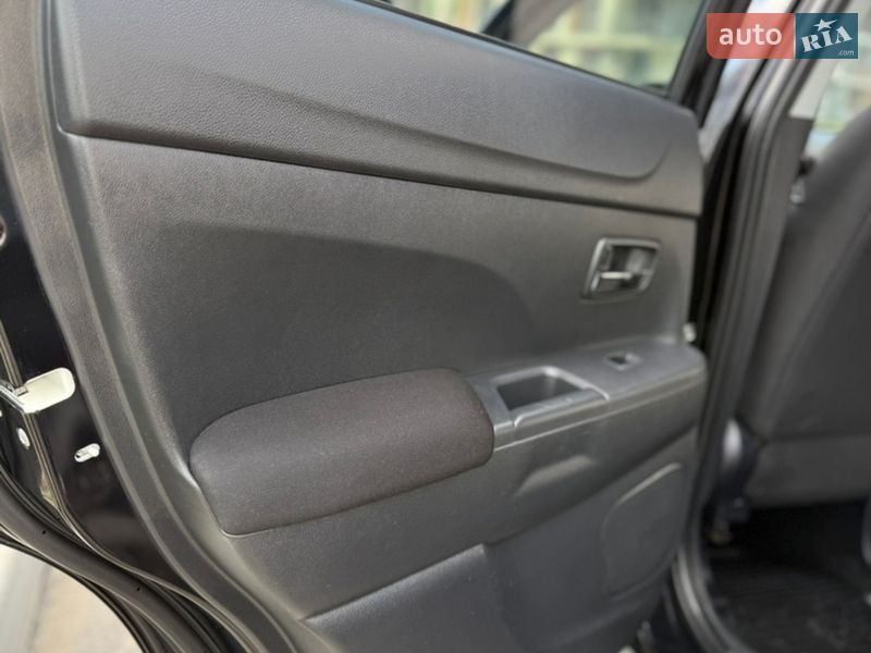 Внедорожник / Кроссовер Mitsubishi ASX 2014 в Тернополе