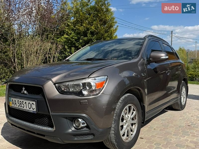 Mitsubishi ASX 2011