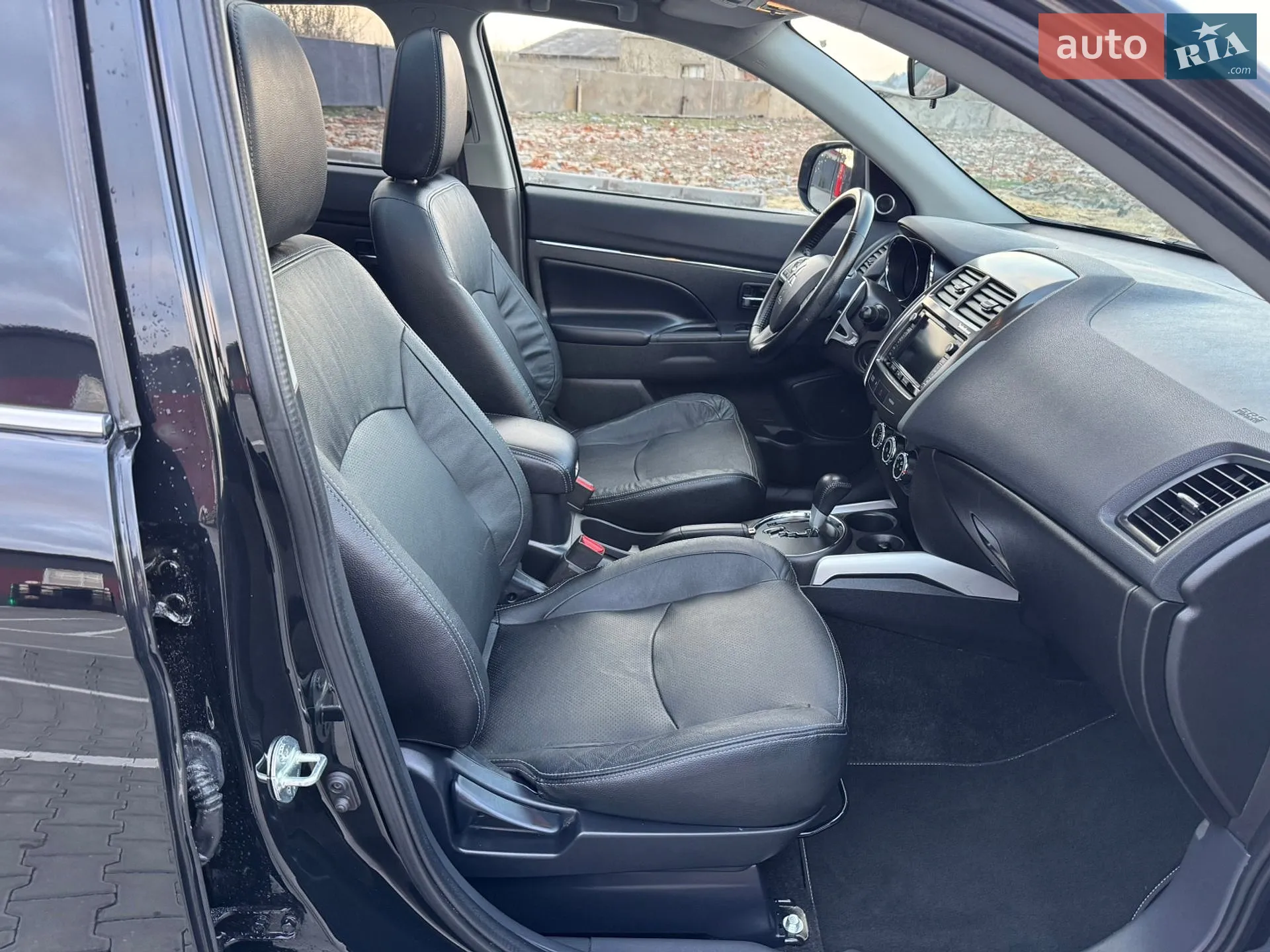2015 Mitsubishi ASX - мініатюра 25