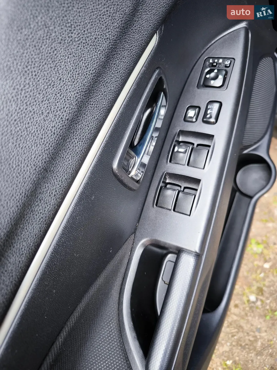 2011 Mitsubishi ASX - мініатюра 24