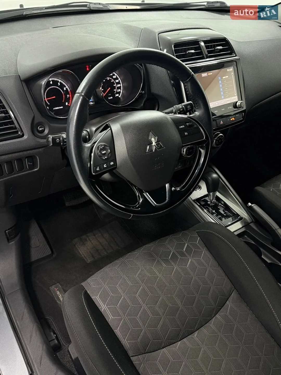 2021 Mitsubishi ASX - мініатюра 16