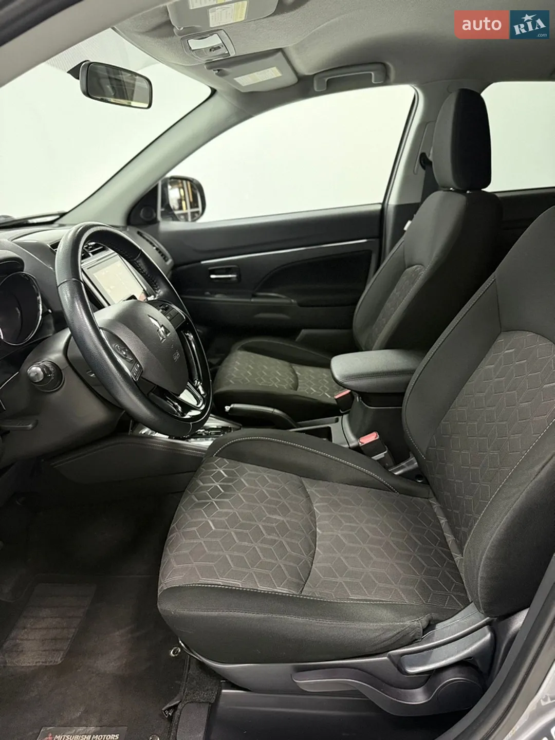 2021 Mitsubishi ASX - мініатюра 19