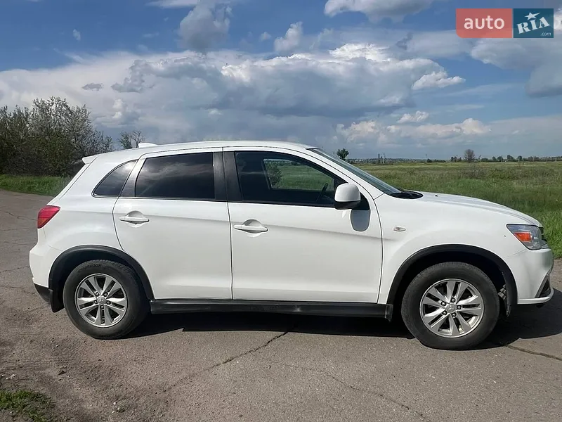 Mitsubishi ASX 2019 VIN JMBXNGA1WKU029596 фото оголошення 5 з 36