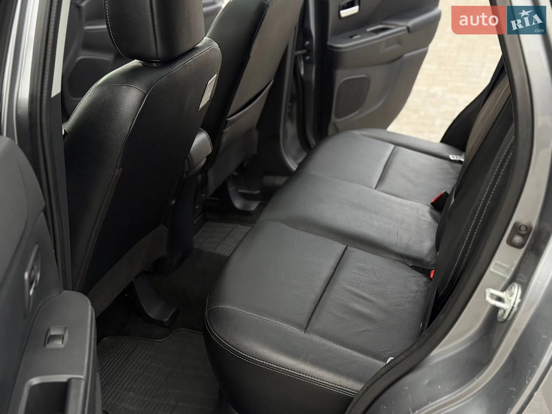 2014 Mitsubishi ASX - мініатюра 11