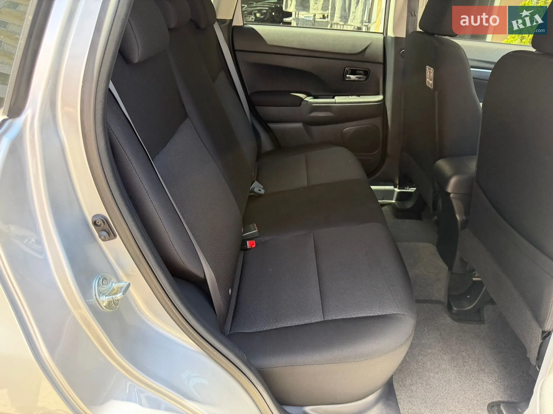 2011 Mitsubishi ASX - мініатюра 27
