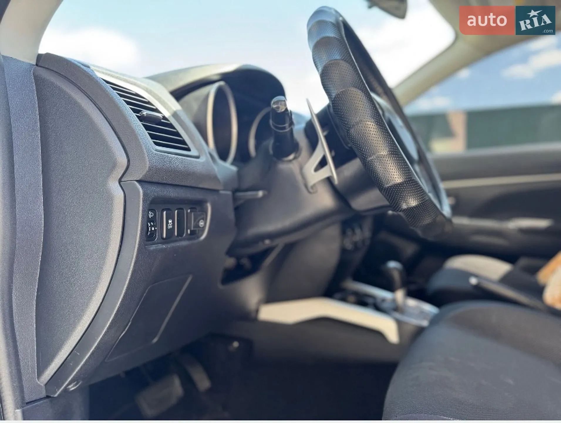 2010 Mitsubishi ASX - мініатюра 7