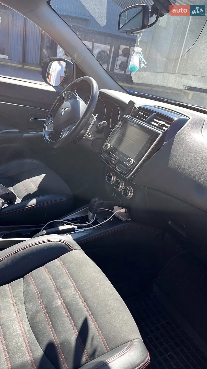 2019 Mitsubishi ASX - мініатюра 8