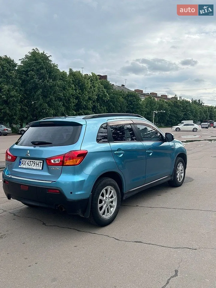 2010 Mitsubishi ASX - мініатюра 12