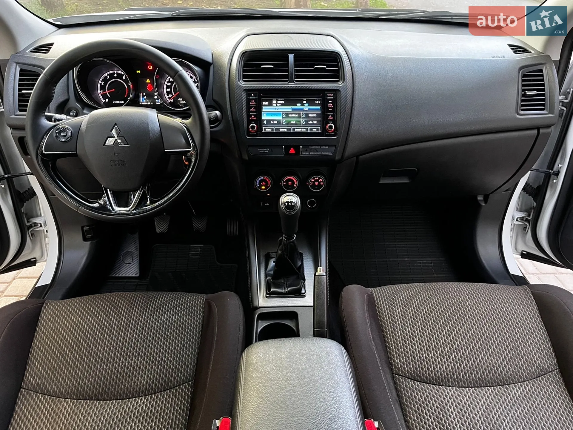 2019 Mitsubishi ASX - мініатюра 19