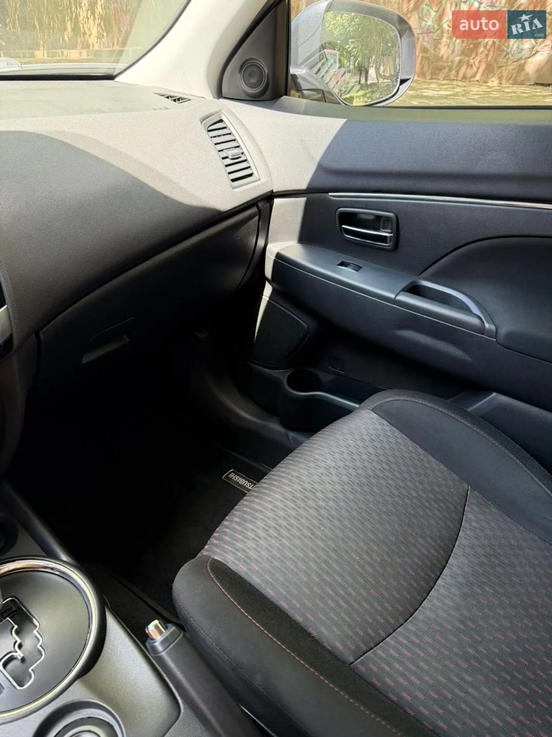 2017 Mitsubishi ASX - мініатюра 7