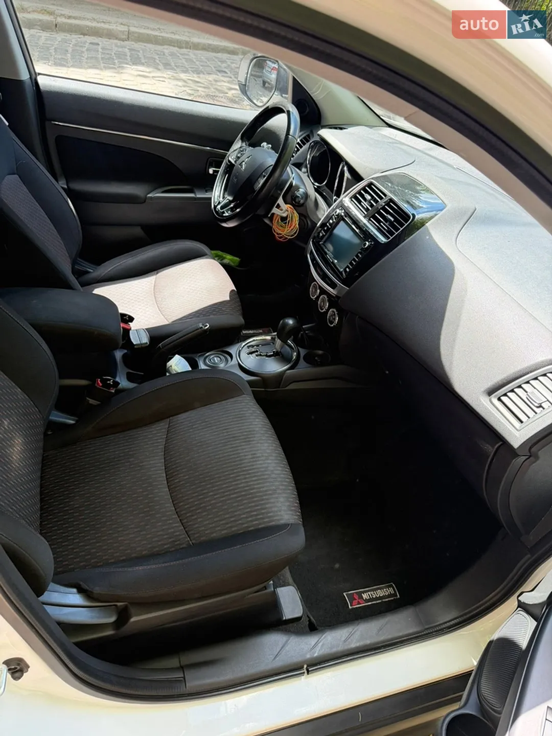 2017 Mitsubishi ASX - мініатюра 11