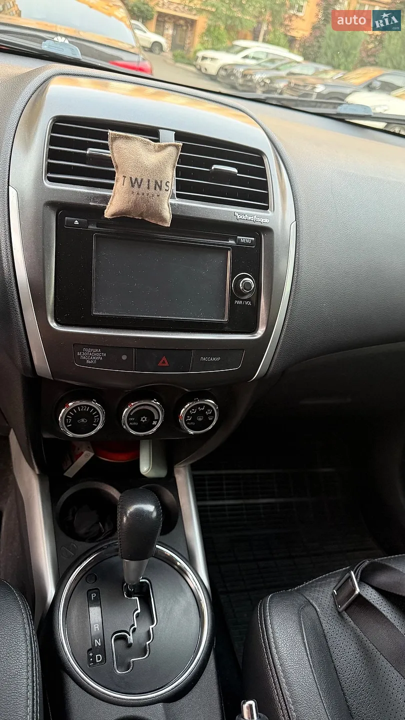 2013 Mitsubishi ASX - мініатюра 7