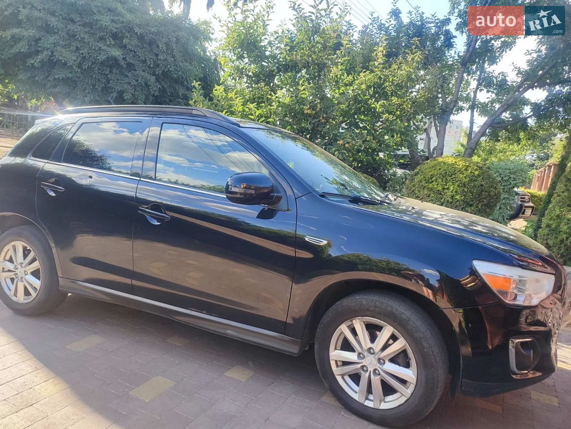 2013 Mitsubishi ASX - мініатюра 2