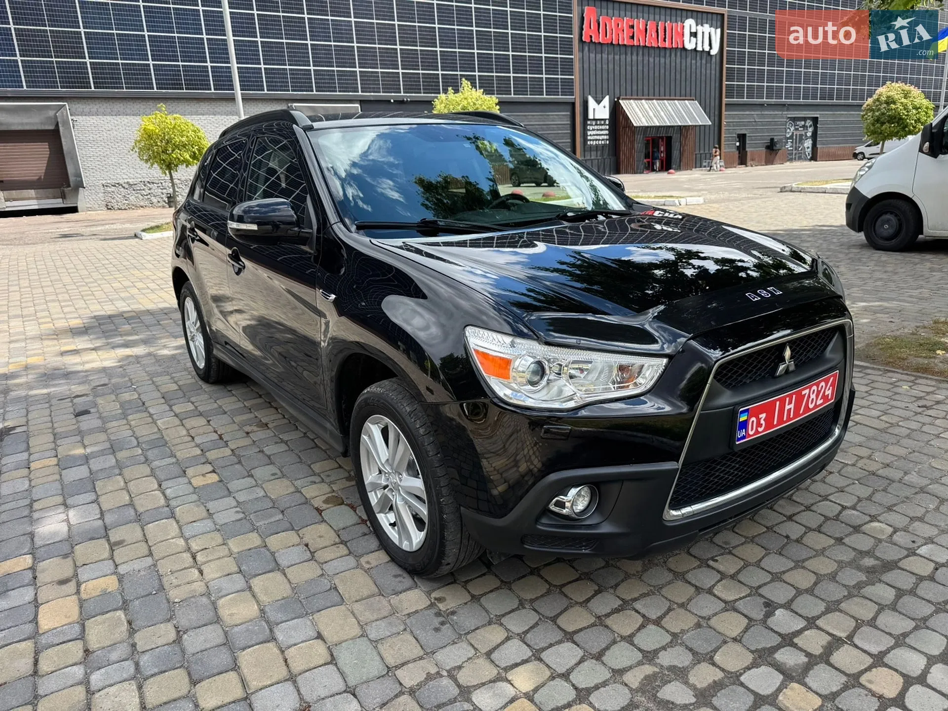 2012 Mitsubishi ASX - мініатюра 2