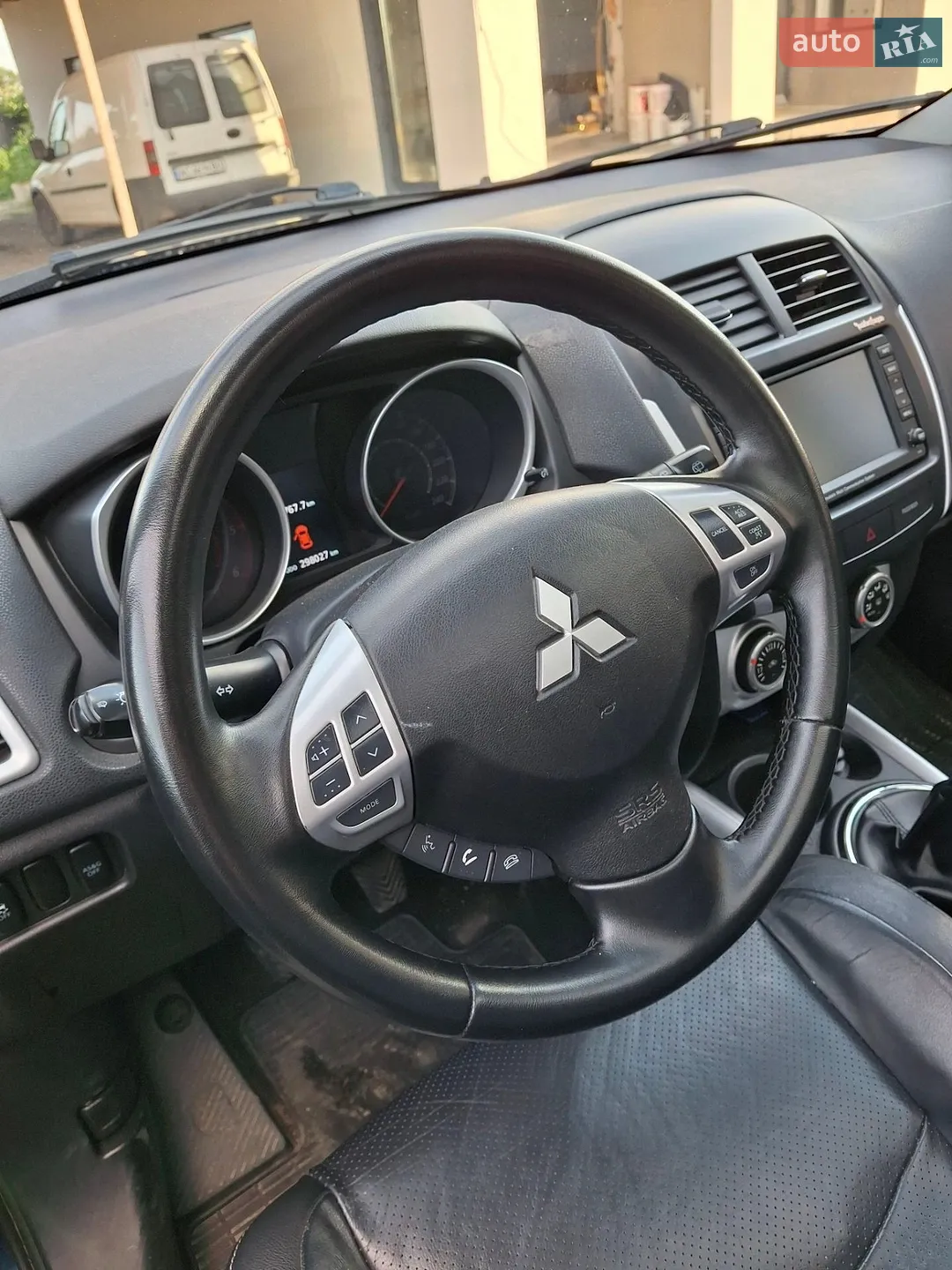 2011 Mitsubishi ASX - мініатюра 25