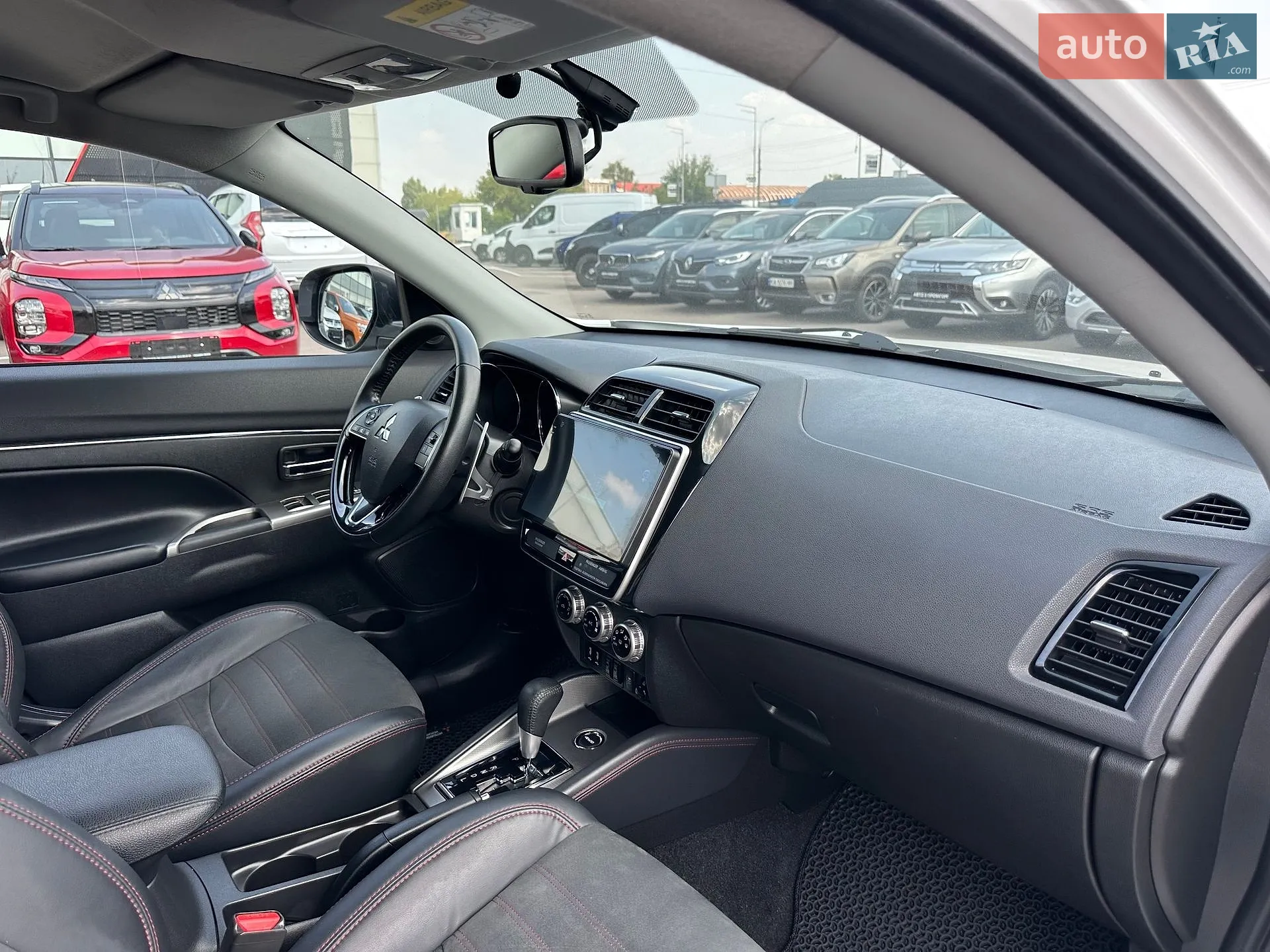 2020 Mitsubishi ASX - мініатюра 28