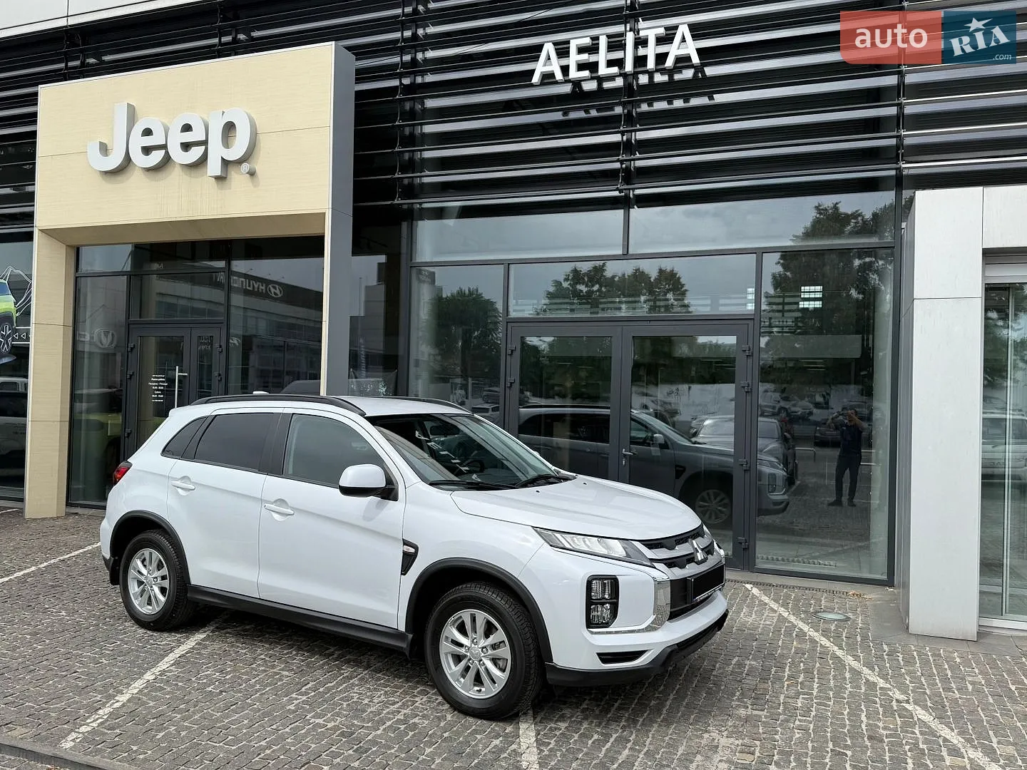 2024 Mitsubishi ASX - фото 1