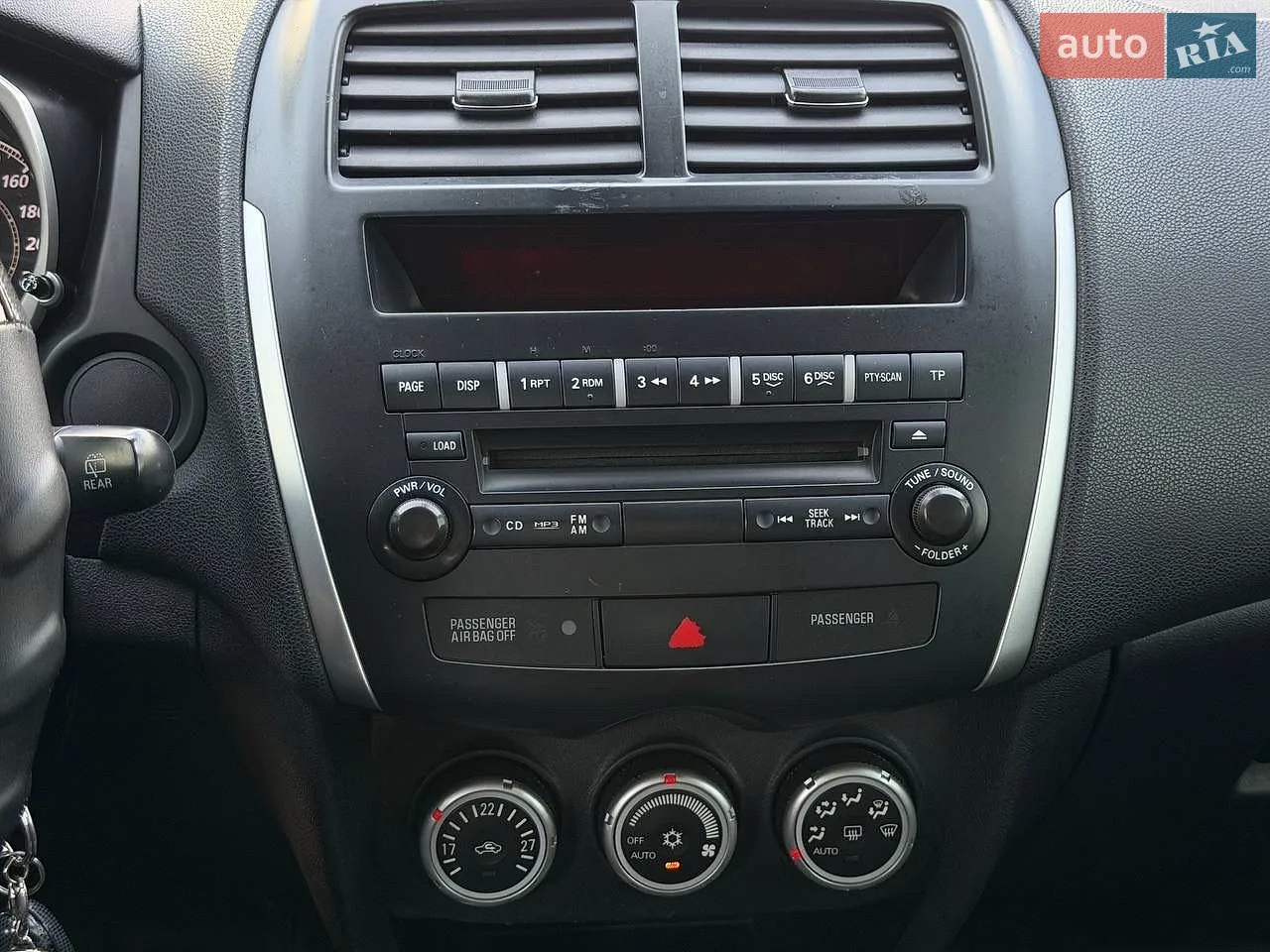 2010 Mitsubishi ASX - мініатюра 12