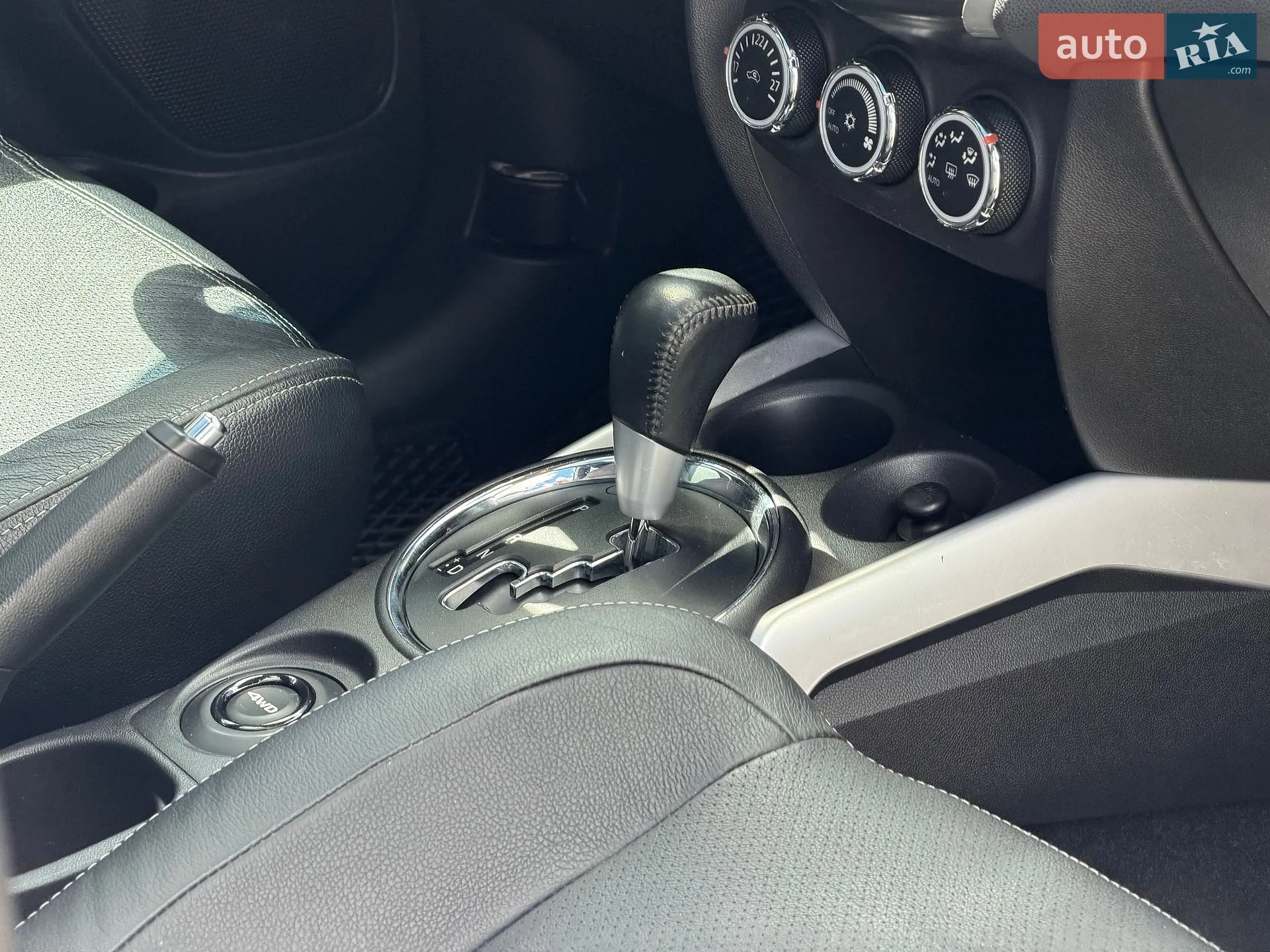 2014 Mitsubishi ASX - мініатюра 36