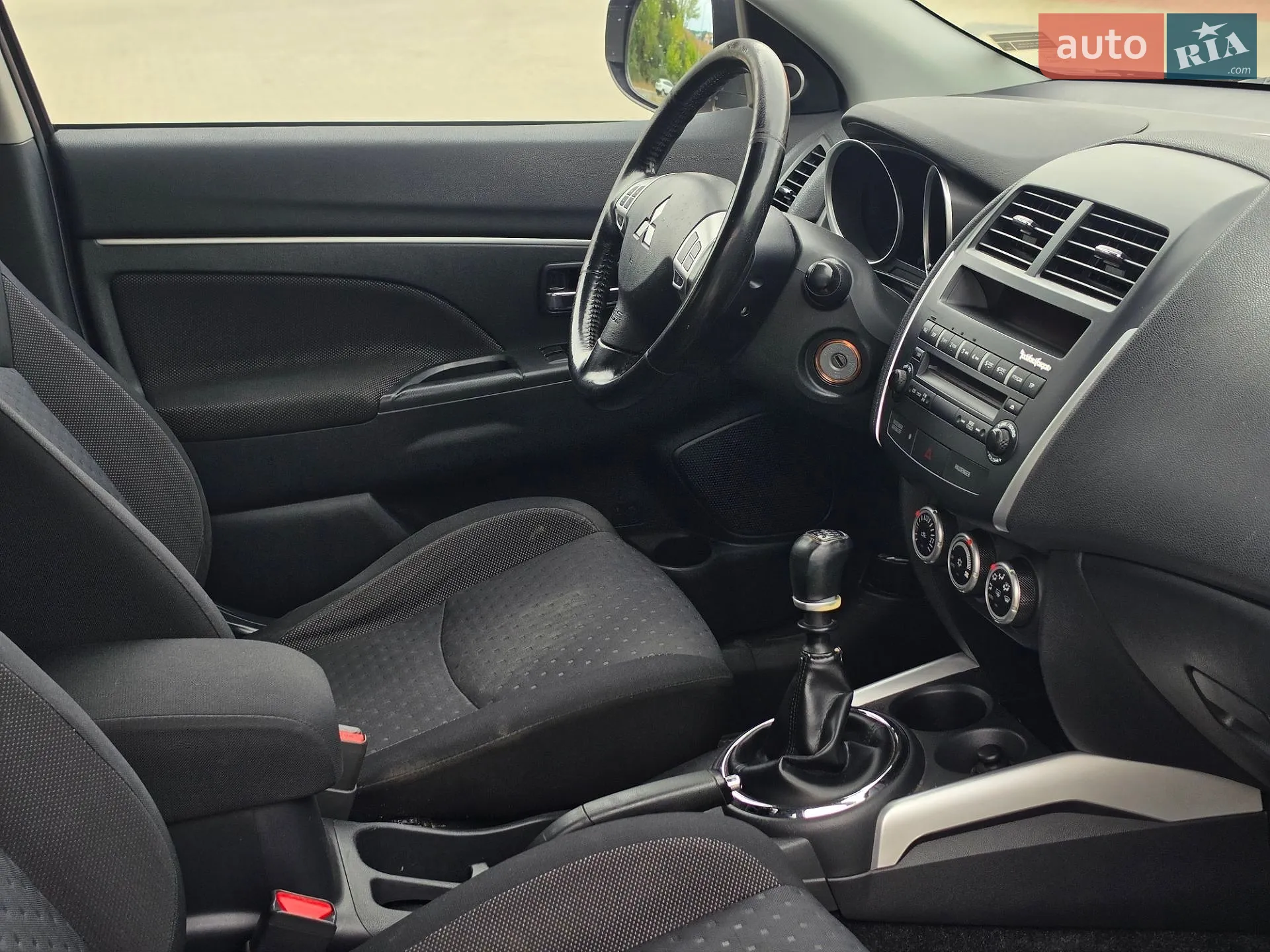 2011 Mitsubishi ASX - мініатюра 29