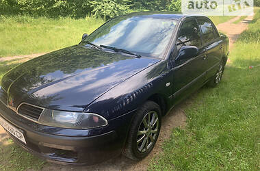 Седан Mitsubishi Carisma 2001 в Киеве