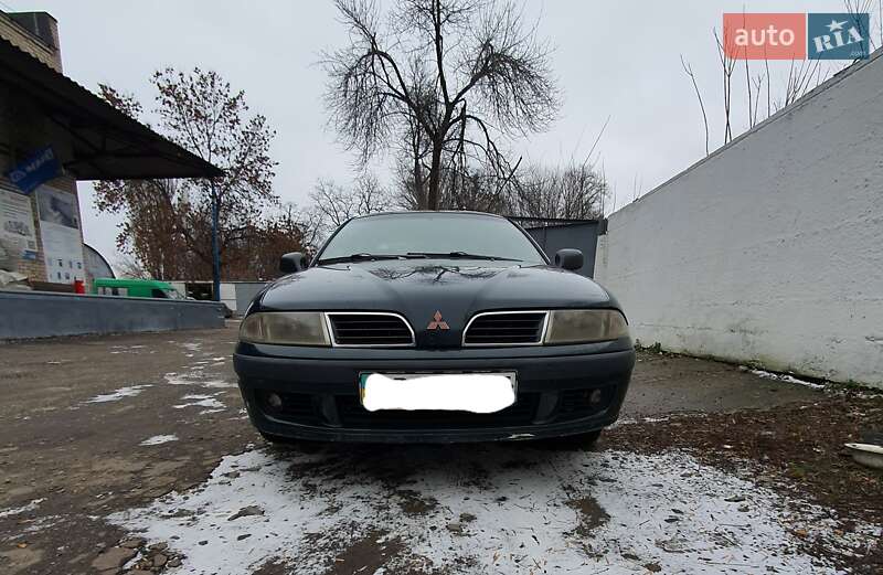 Седан Mitsubishi Carisma 1999 в Дніпрі