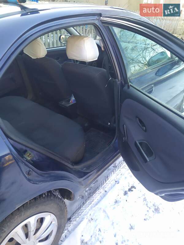 Хэтчбек Mitsubishi Carisma 2000 в Кодыме