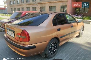 Седан Mitsubishi Carisma 2001 в Черкасах