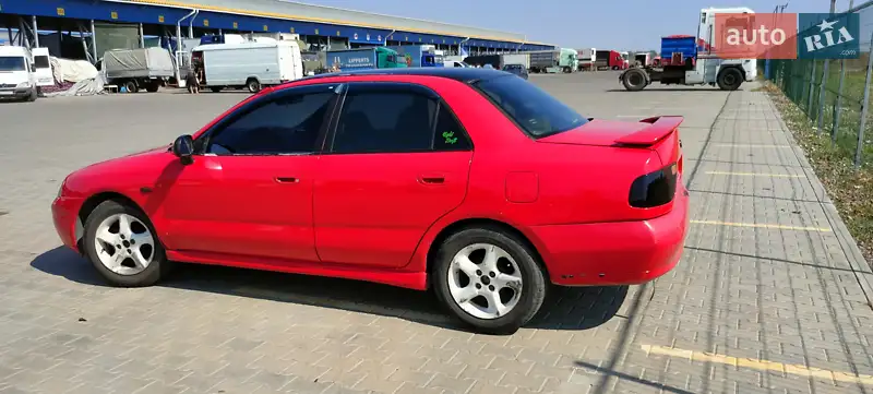 Mitsubishi Carisma
