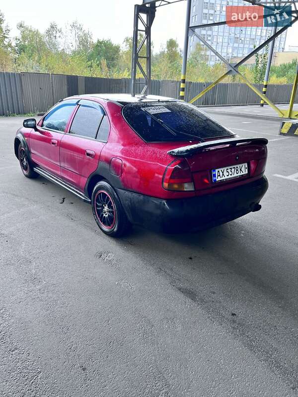 Ліфтбек Mitsubishi Carisma 1998 в Харкові