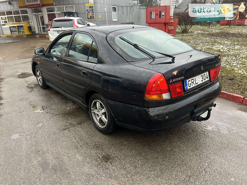 Mitsubishi Carisma 1998