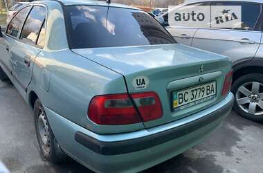 Седан Mitsubishi Carisma 2003 в Киеве