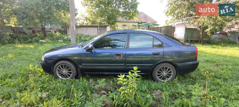 Лифтбек Mitsubishi Carisma 2000 в Нежине