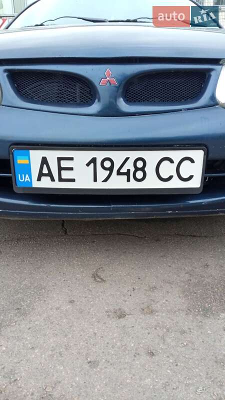 Mitsubishi Carisma 2002