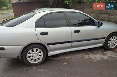 Лифтбек Mitsubishi Carisma 2002 в 