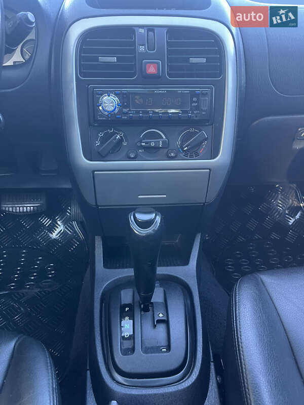 Лифтбек Mitsubishi Carisma 2003 в Дунаевцах фото 11 Лифтбек Mitsubishi Carisma 2003 в Дунаевцах