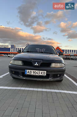 Лифтбек Mitsubishi Carisma 2003 в Виннице