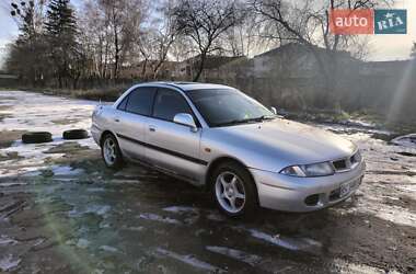 Седан Mitsubishi Carisma 1997 в Золочеві