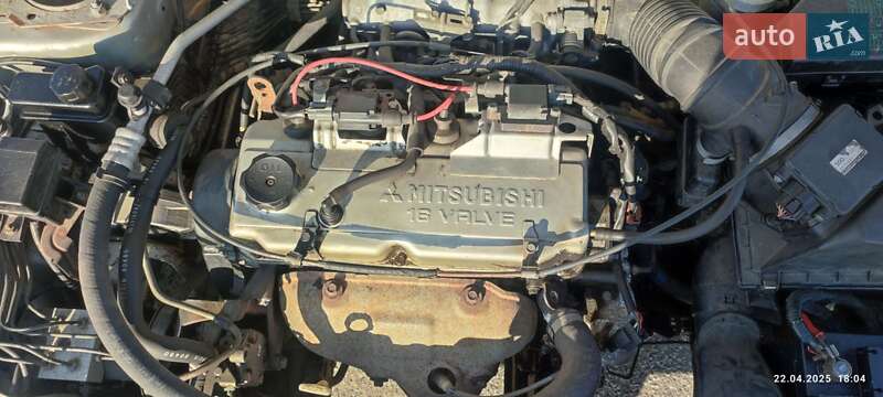 Лифтбек Mitsubishi Carisma 2001 в Дубно
