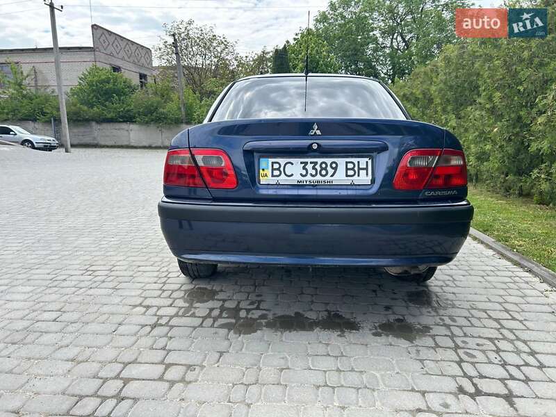Седан Mitsubishi Carisma 2002 в Борщеві
