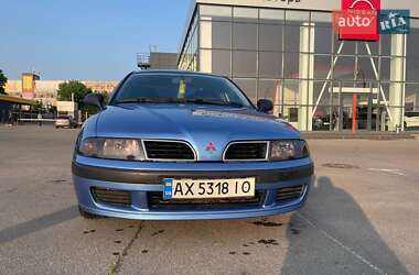 Седан Mitsubishi Carisma 2001 в Харкові