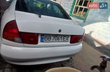 Седан Mitsubishi Carisma 1996 в Днепре