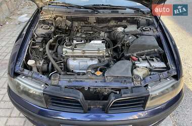 Лифтбек Mitsubishi Carisma 2002 в 